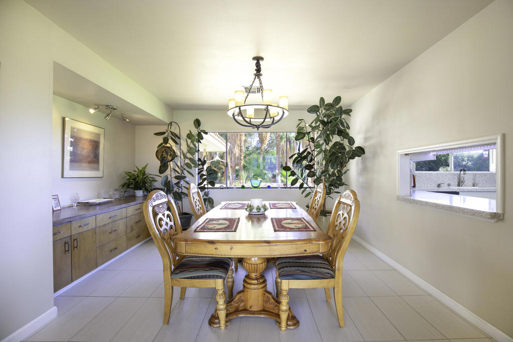 59105 Lincoln Street