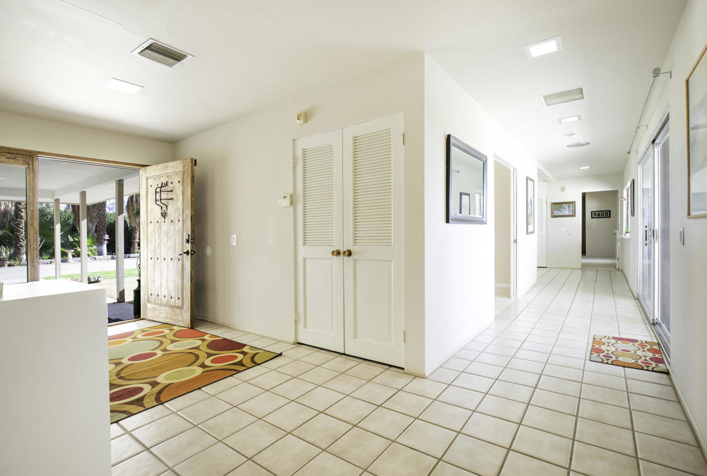 59105 Lincoln Street