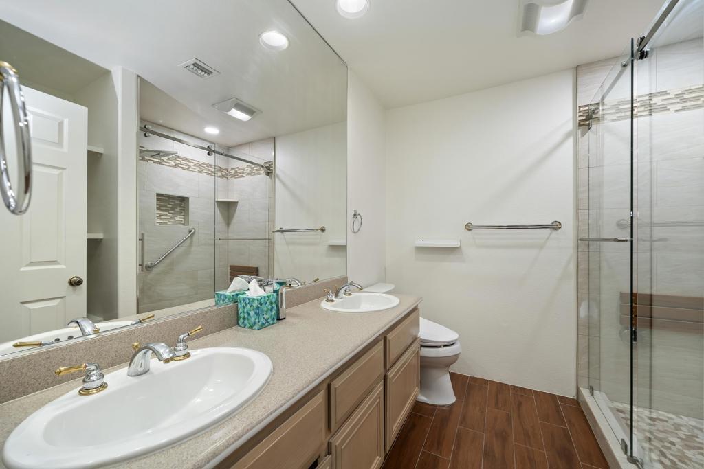 77469 Evening Star Circle