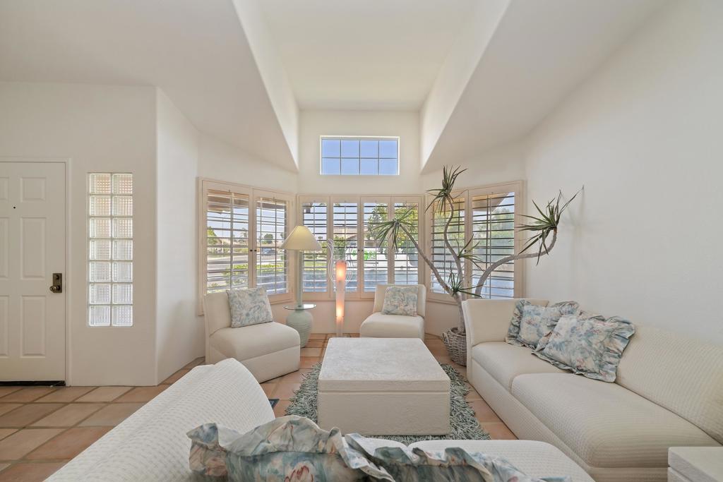 77469 Evening Star Circle