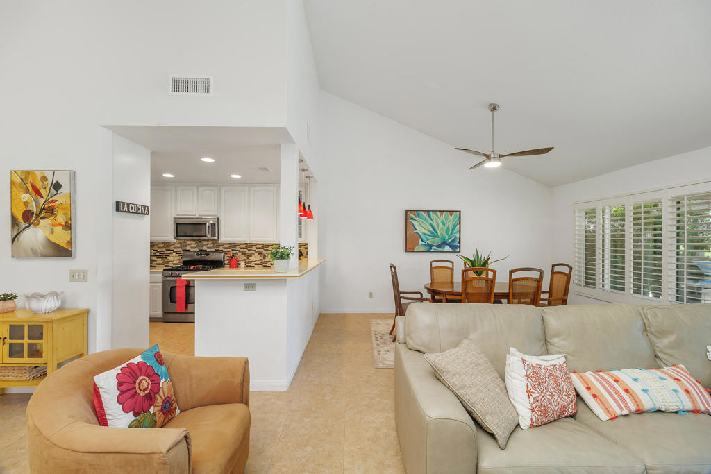 41525 Woodhaven Drive W