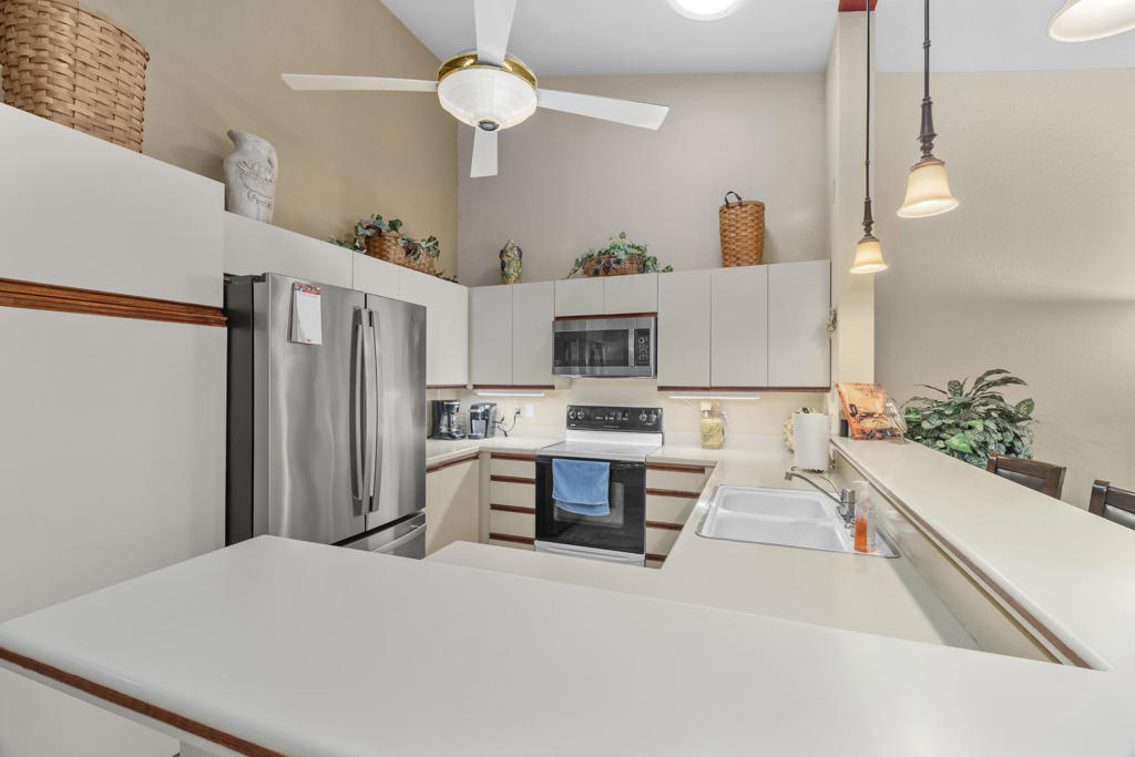 77620 Woodhaven Drive N