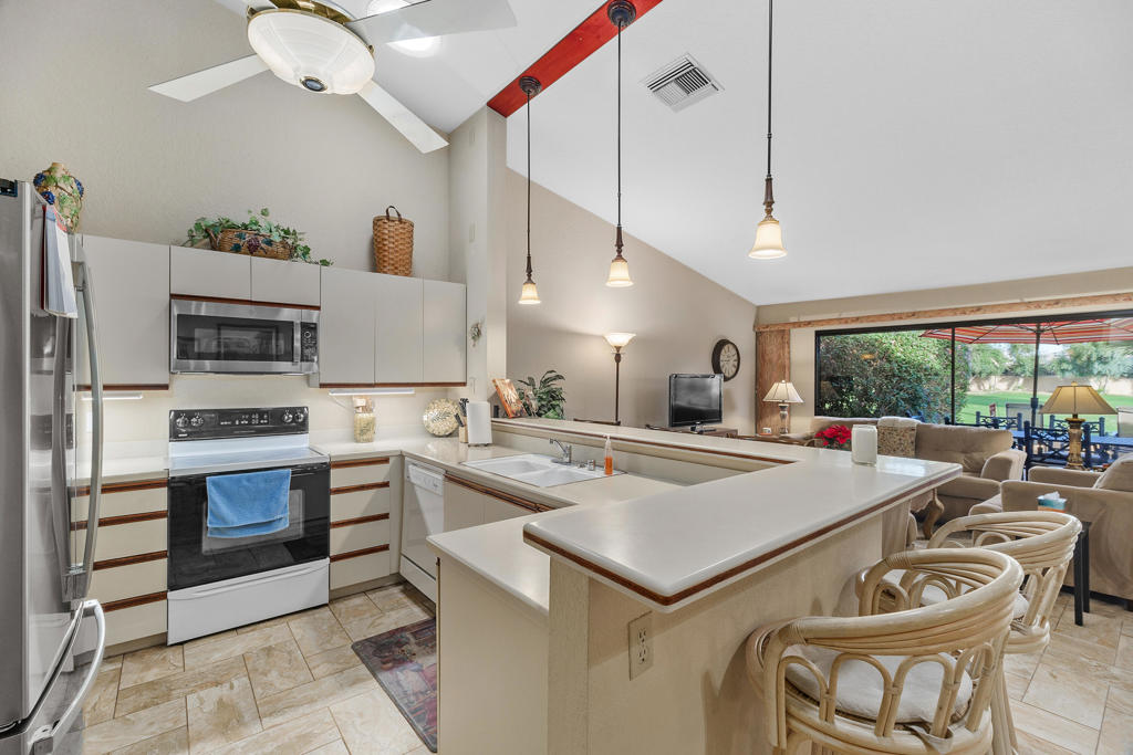 77620 Woodhaven Drive N