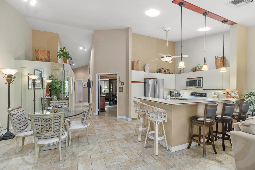 77620 Woodhaven Drive N