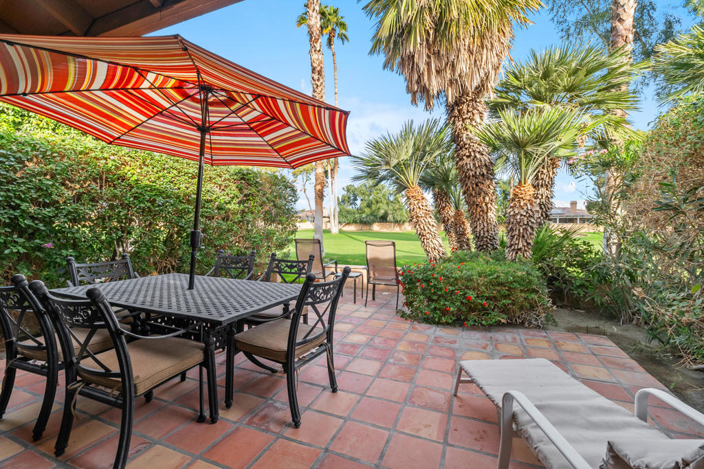 77620 Woodhaven Drive N