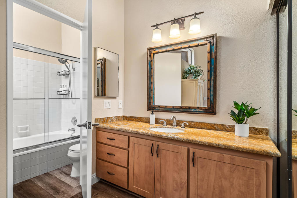 41628 Woodhaven Drive E