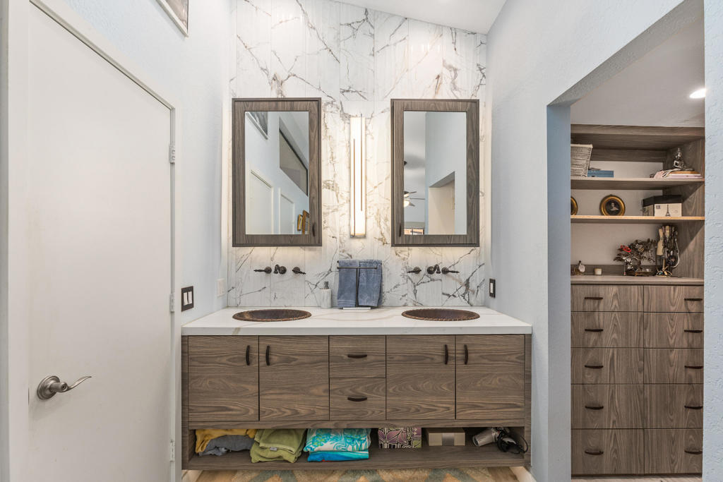 77827 Woodhaven Drive S