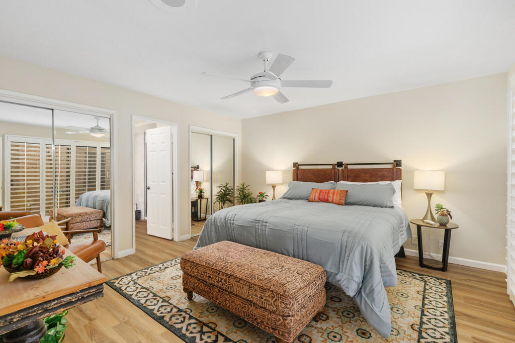 122 S Camino Arroyo S