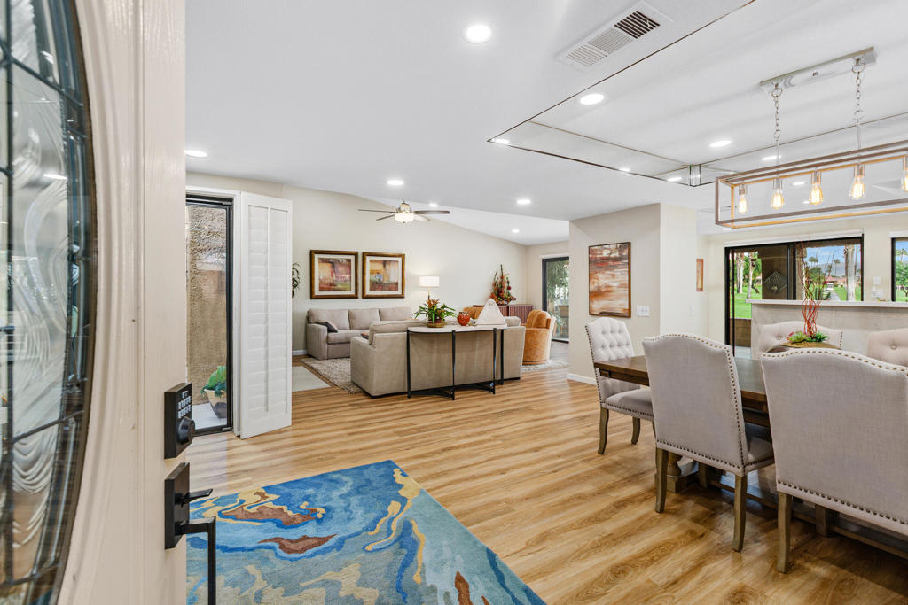 122 S Camino Arroyo S