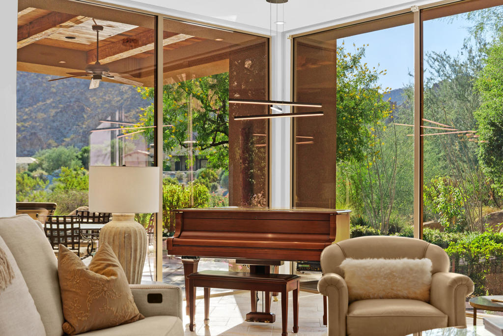 50200 Hidden Valley Trail S