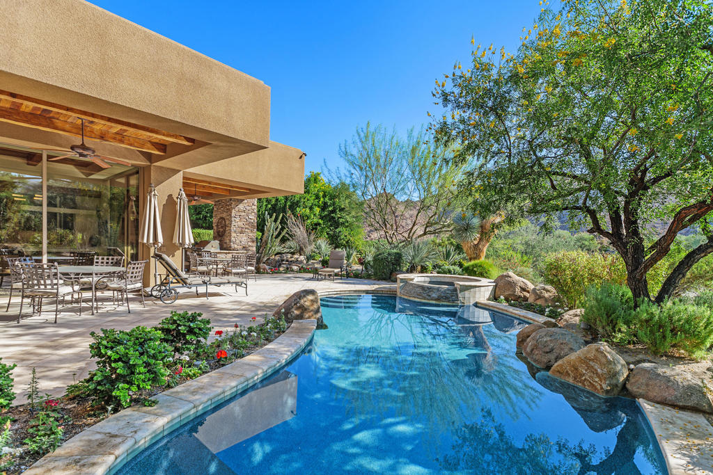 50200 Hidden Valley Trail S