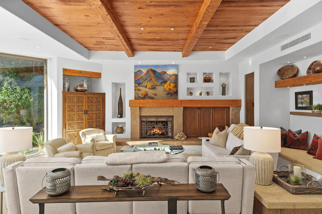 50200 Hidden Valley Trail S