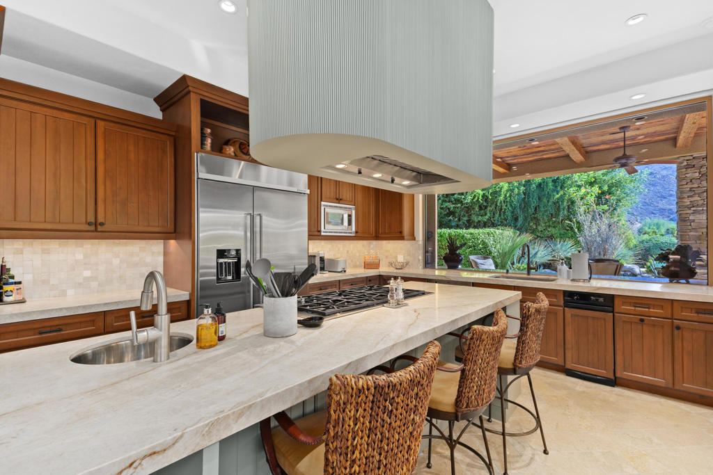 50200 Hidden Valley Trail S