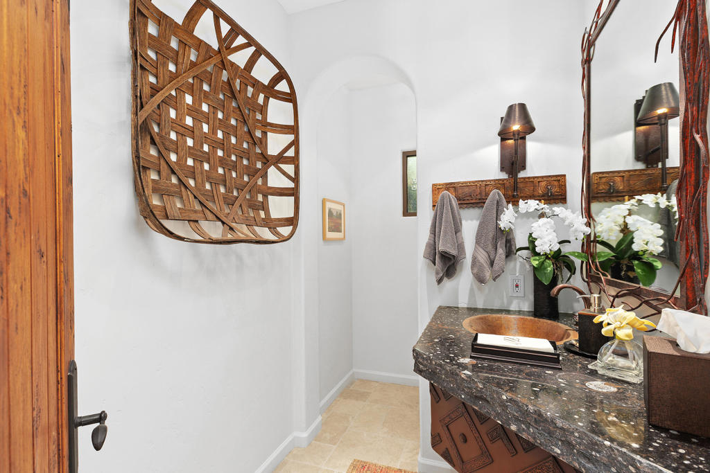 50200 Hidden Valley Trail S