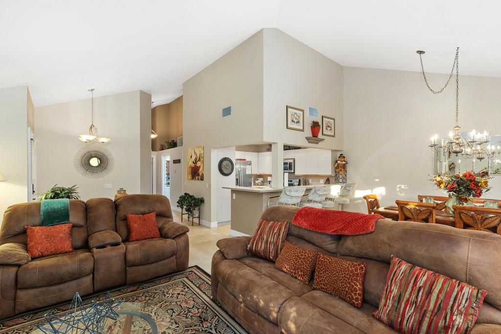 77723 Woodhaven Drive S