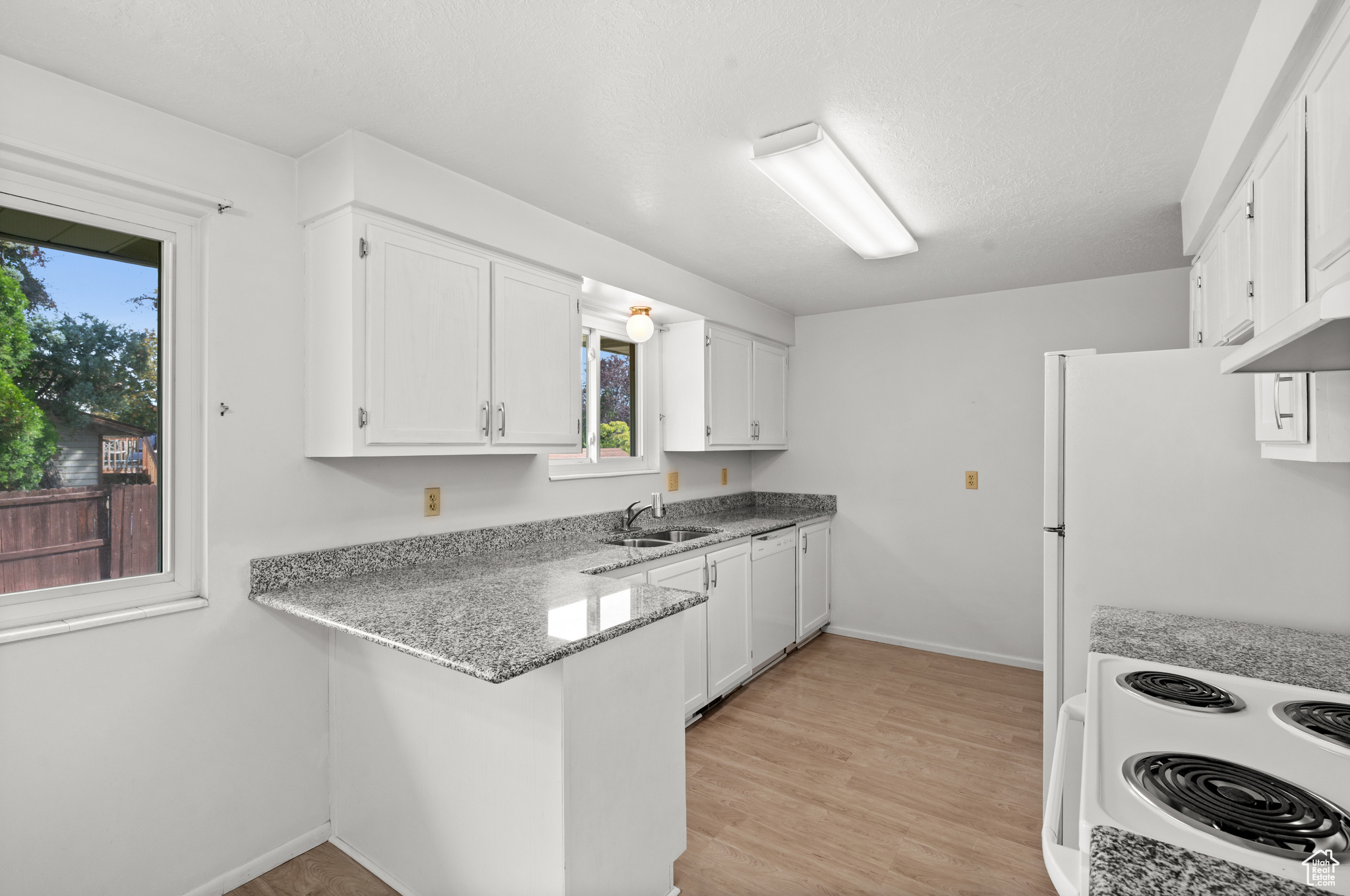2752 W SANTEX CIR