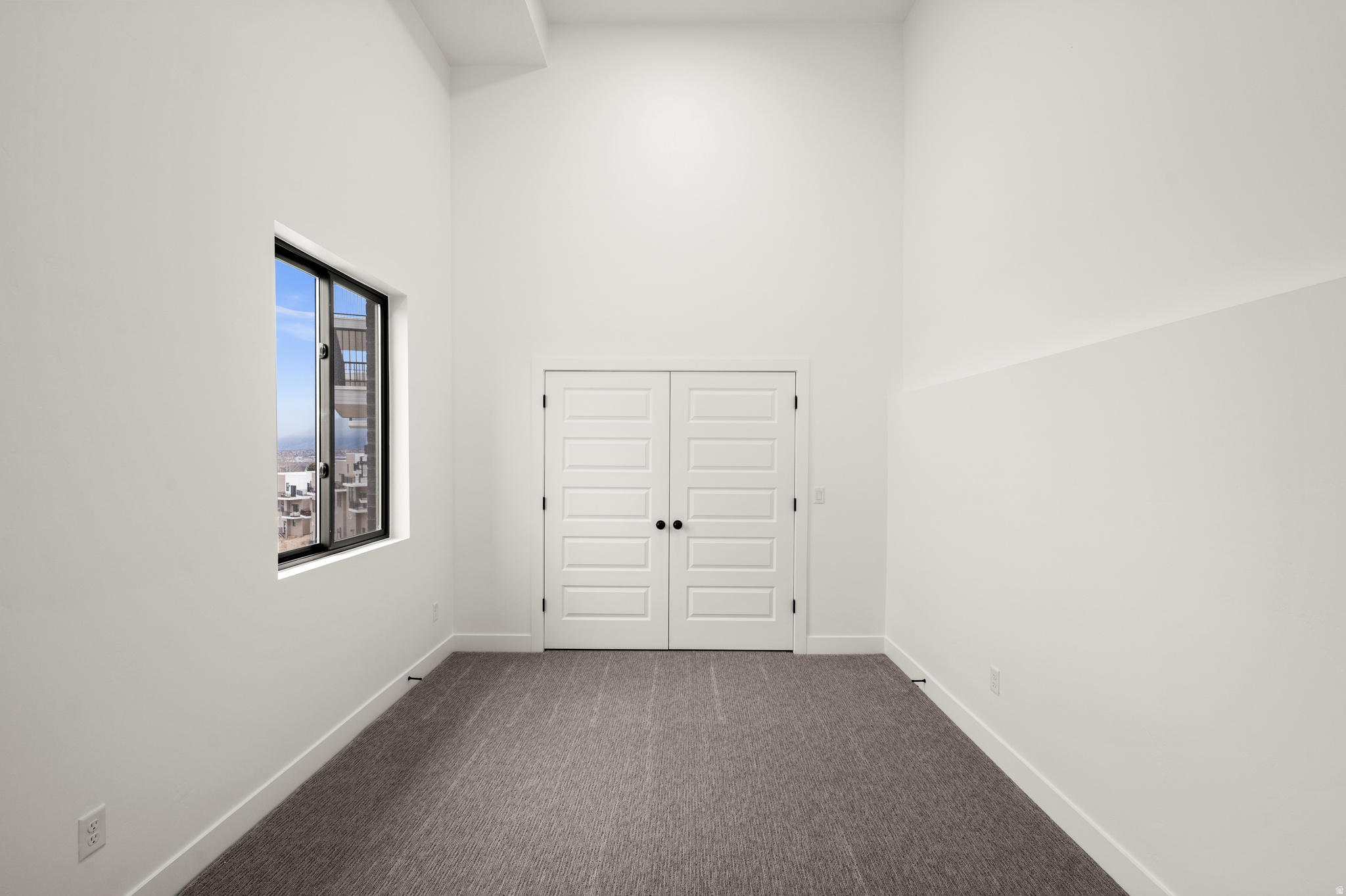 317 E ENDURANCE CIR