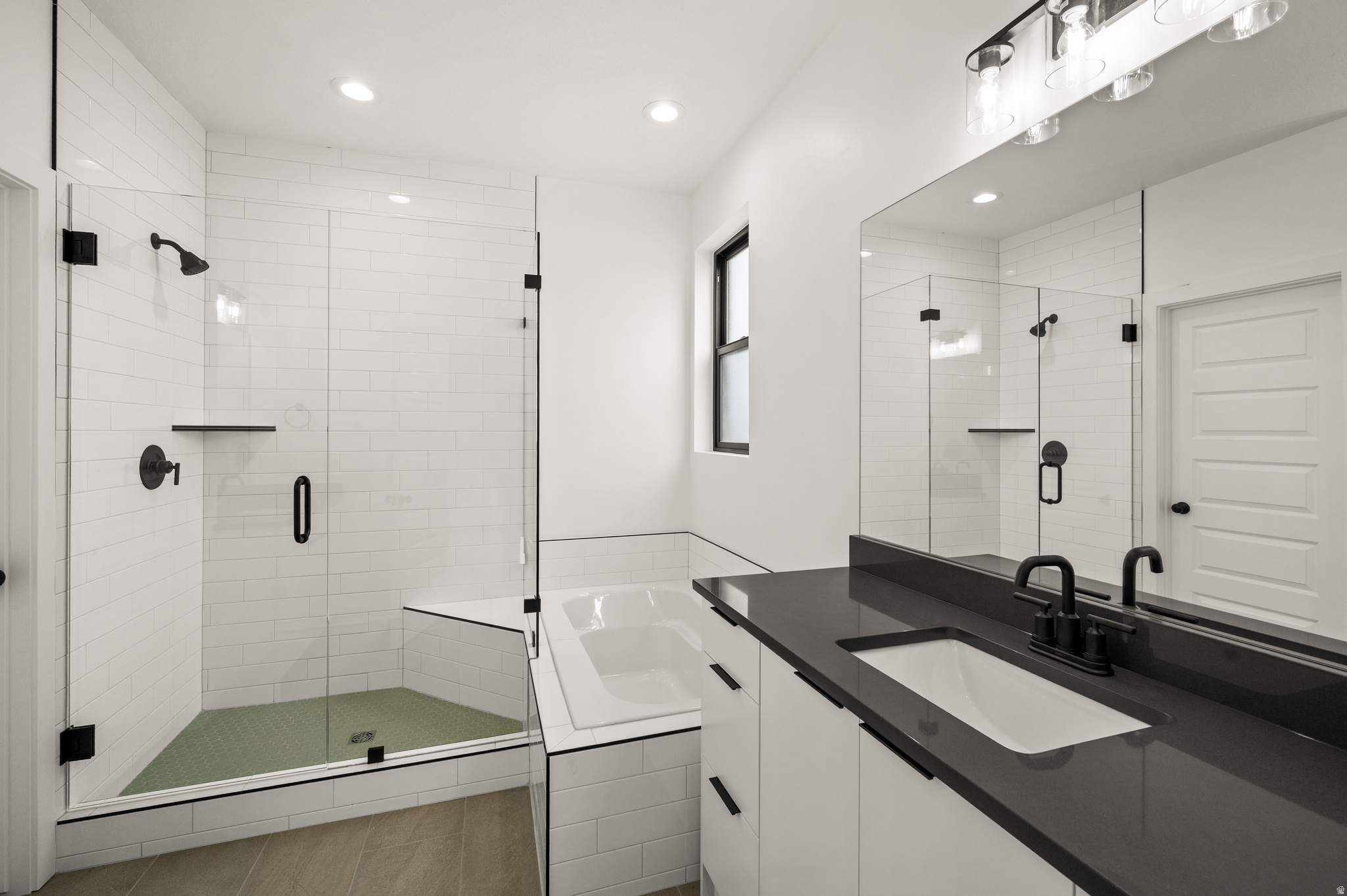 317 E ENDURANCE CIR