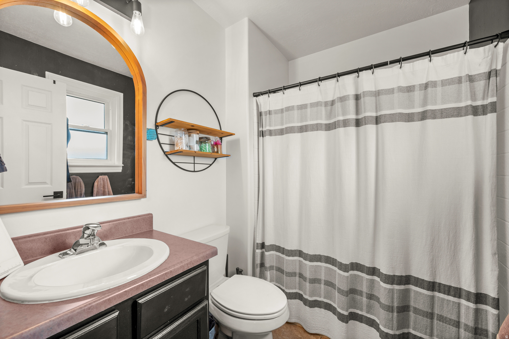 5884 S IMPRESSIONS DR