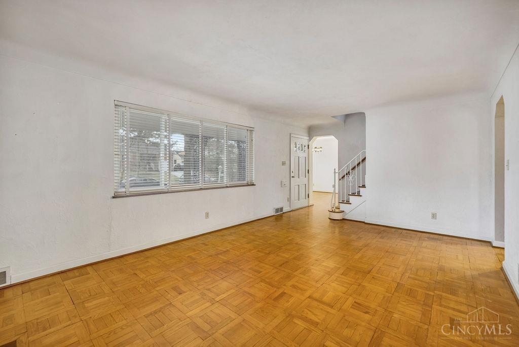 1323 Beechmeadow Lane