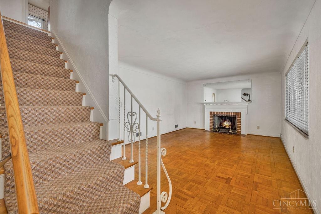 1323 Beechmeadow Lane
