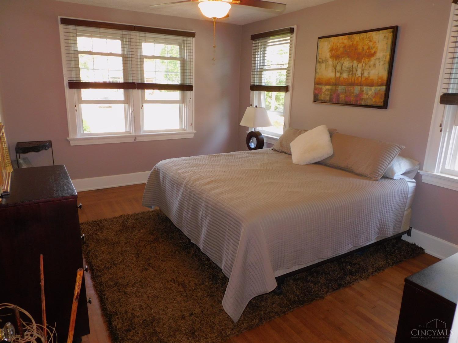 1122 Omena Place