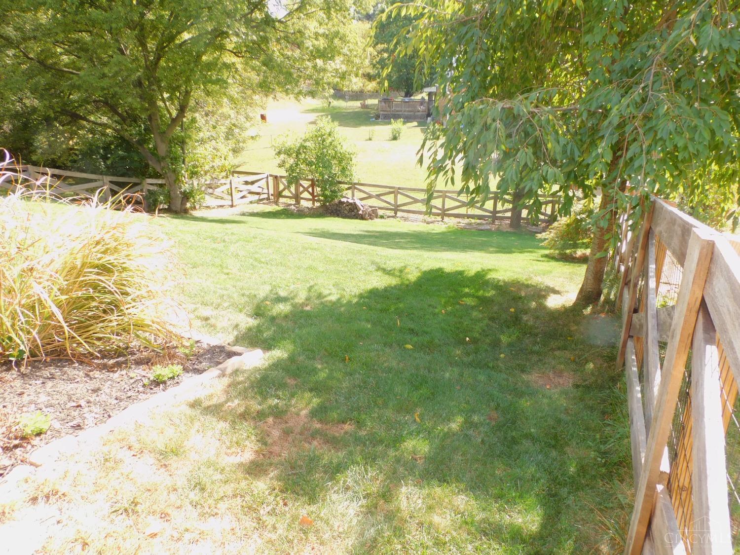 1122 Omena Place