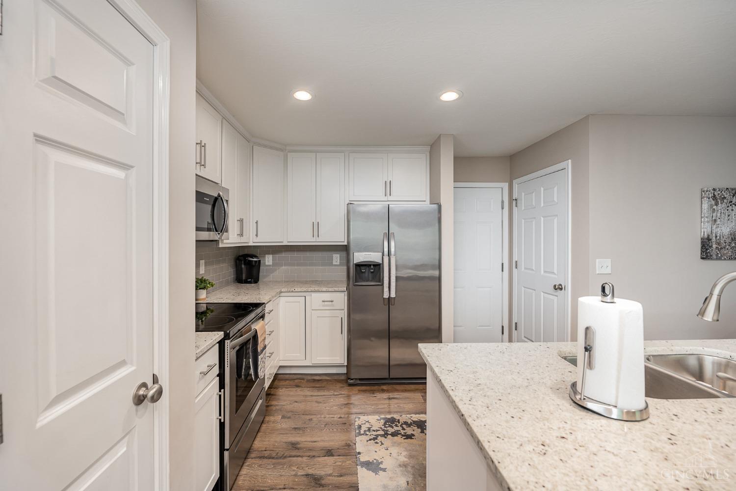 9543 High Line Place