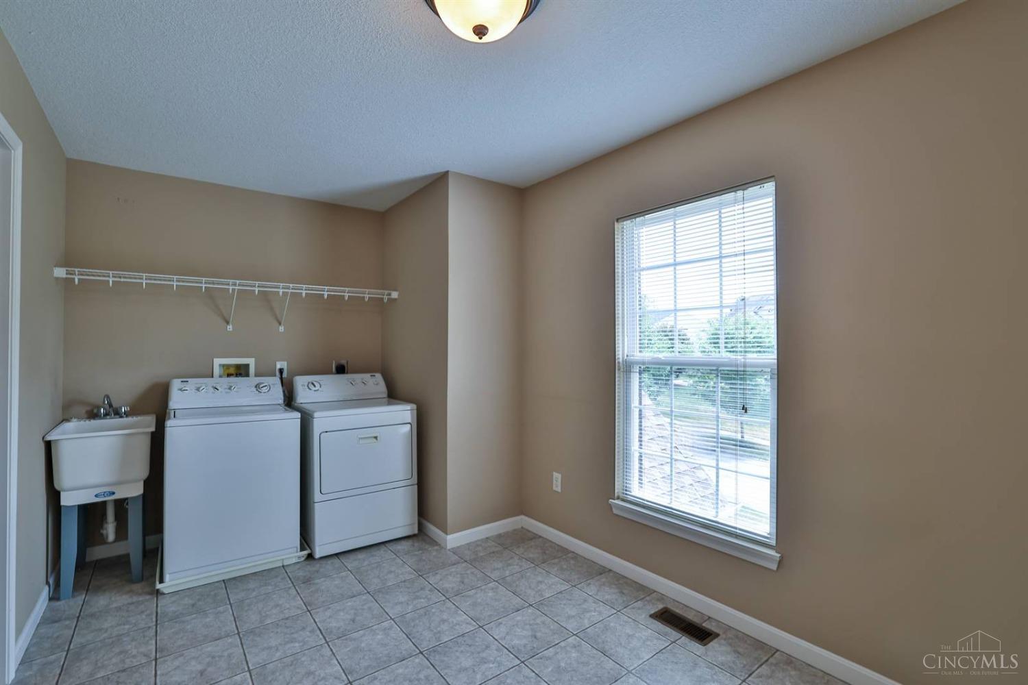 1204 Saddletop Ridge