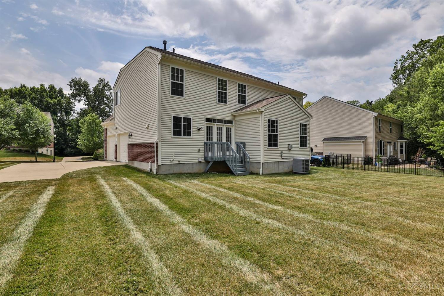 1204 Saddletop Ridge