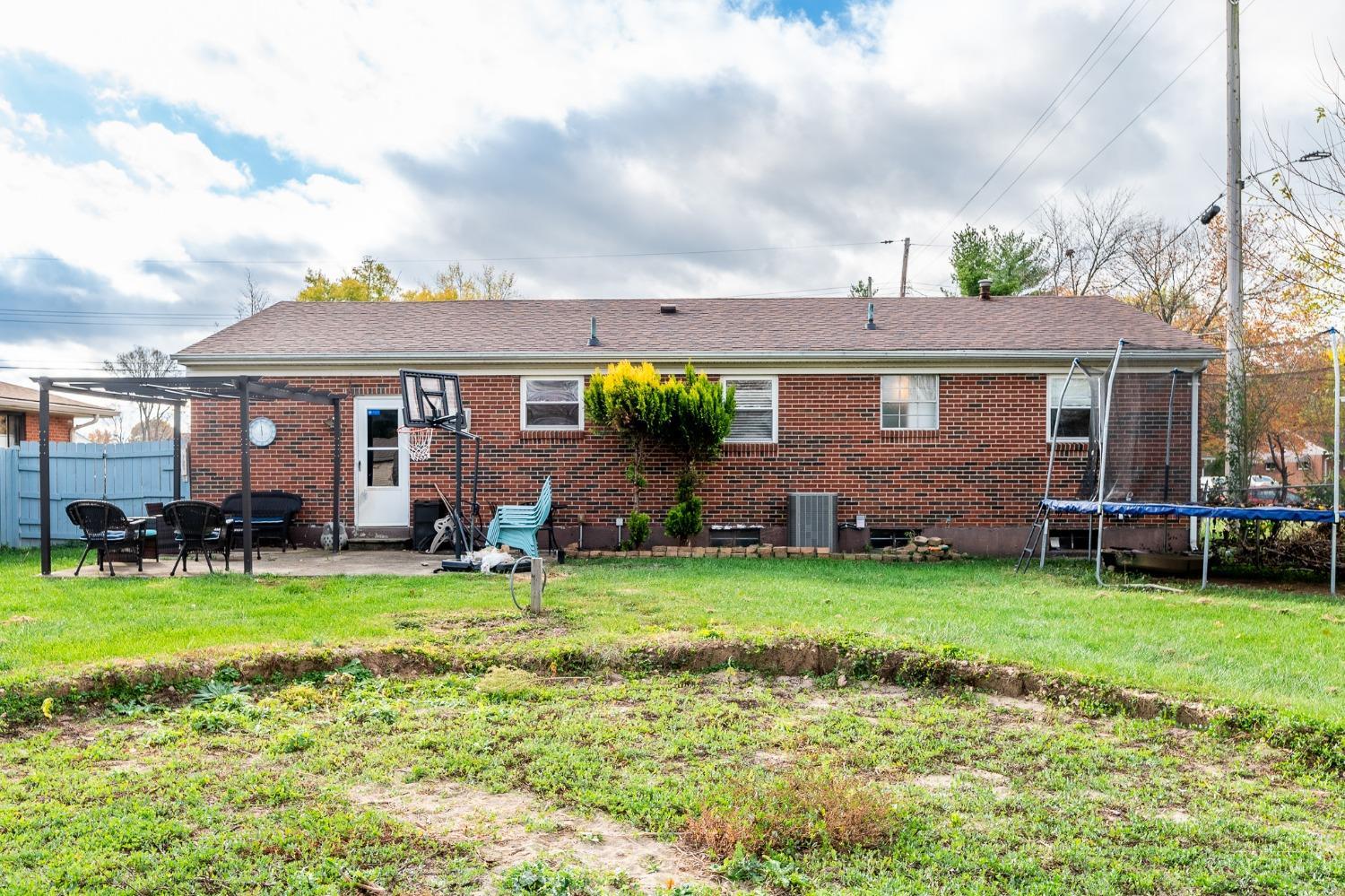 422 Vinnedge Avenue