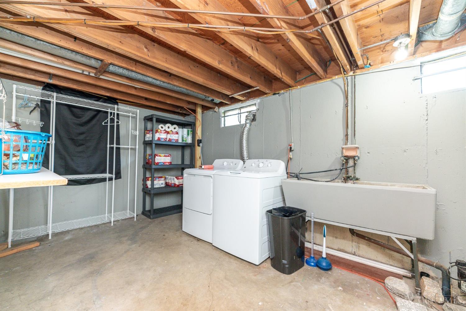 422 Vinnedge Avenue