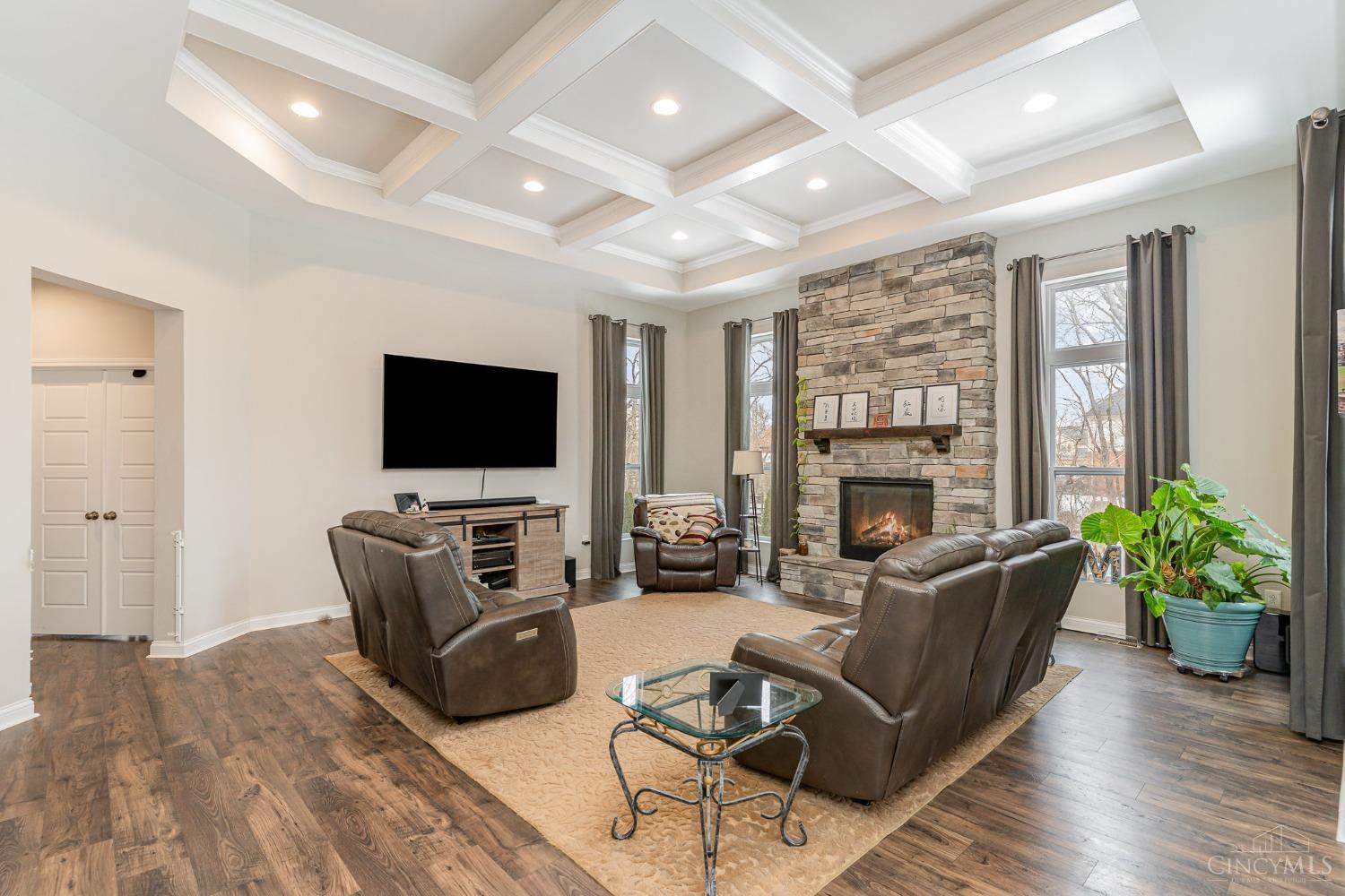 5724 Long Valley Drive