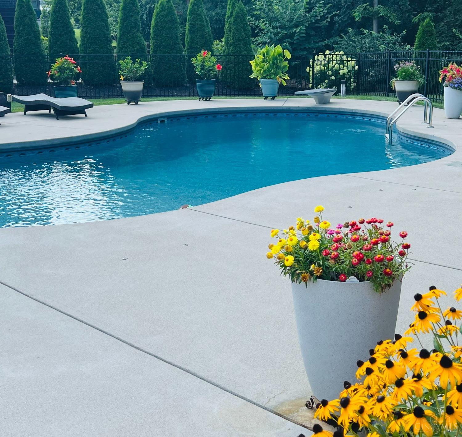 5724 Long Valley Drive