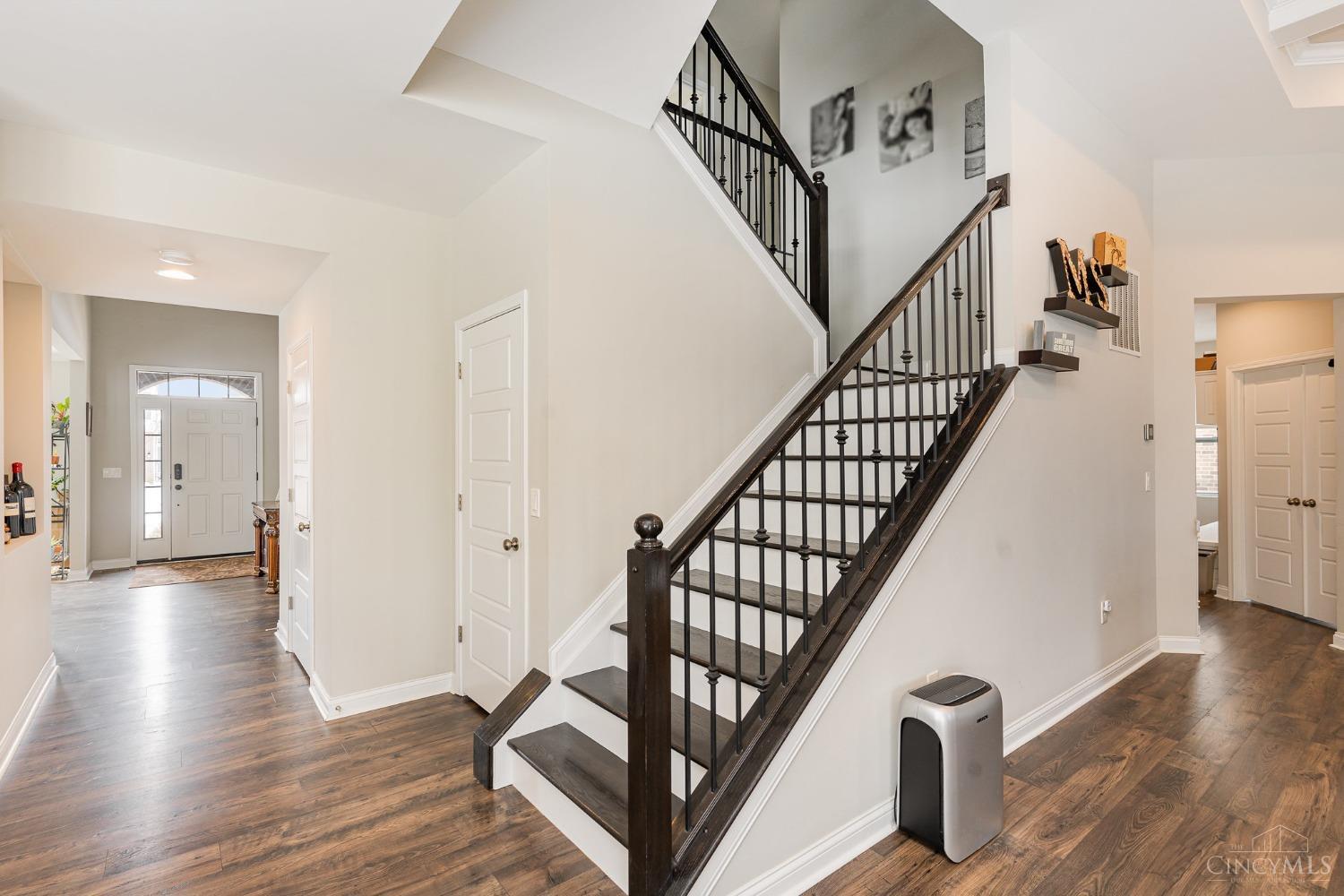 5724 Long Valley Drive