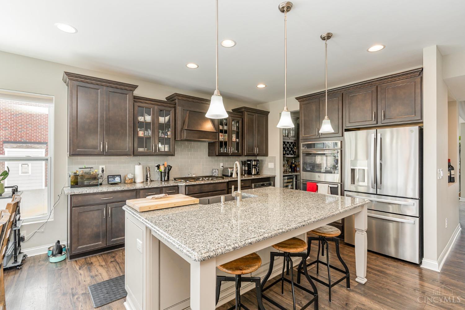 5724 Long Valley Drive