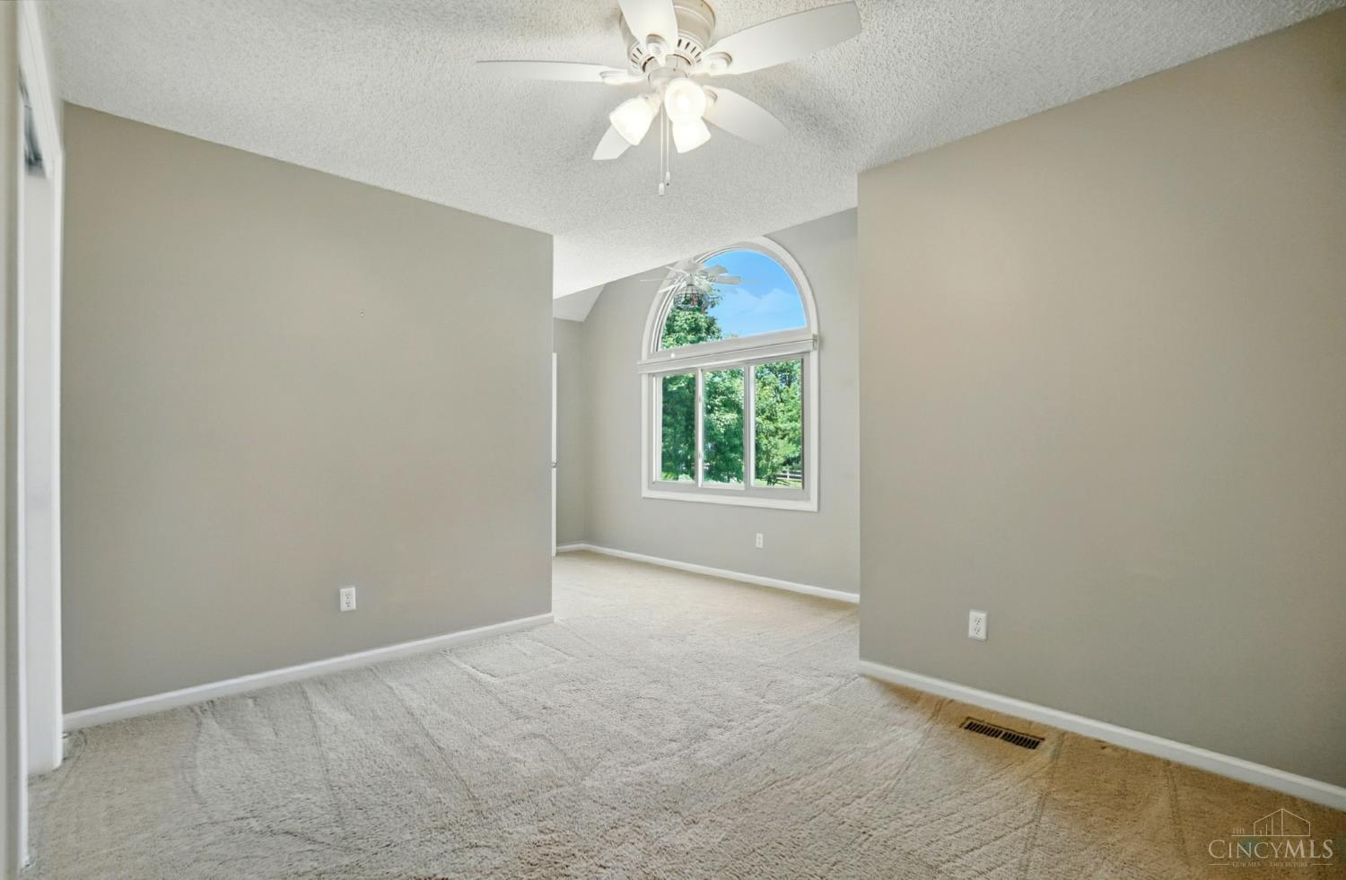 2680 Columbia Trail