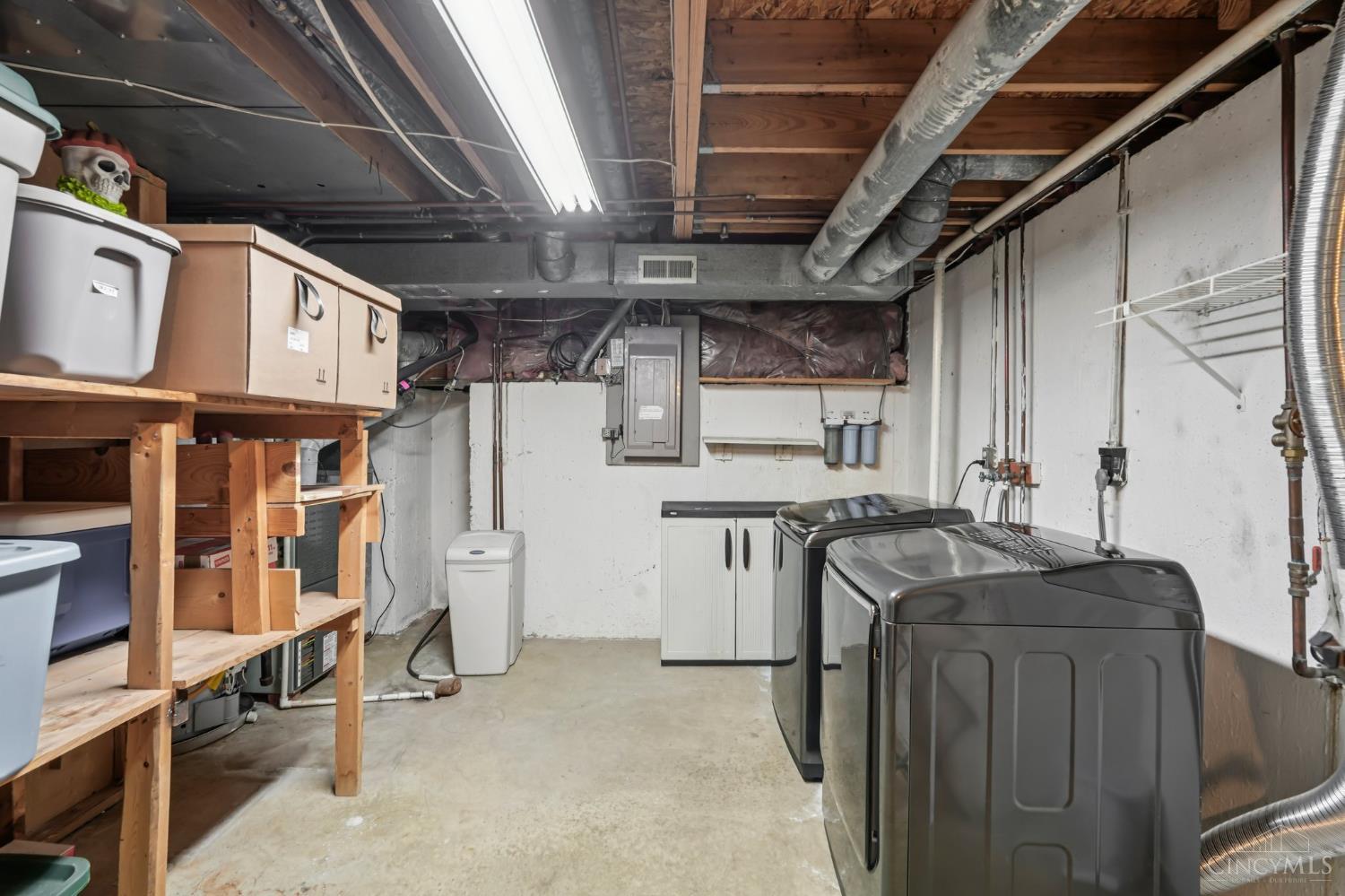 7037 Tradewind Court