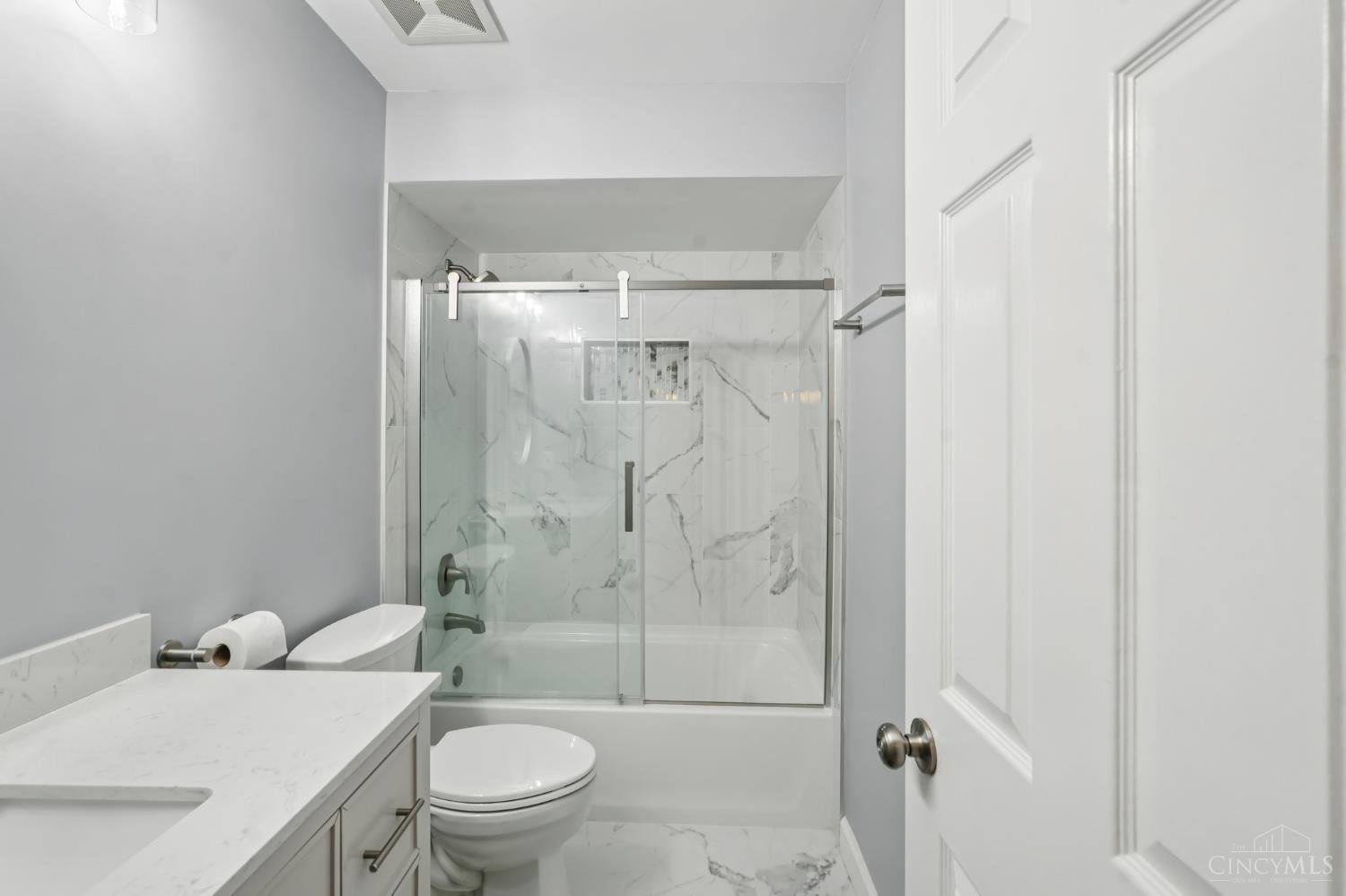 7037 Tradewind Court