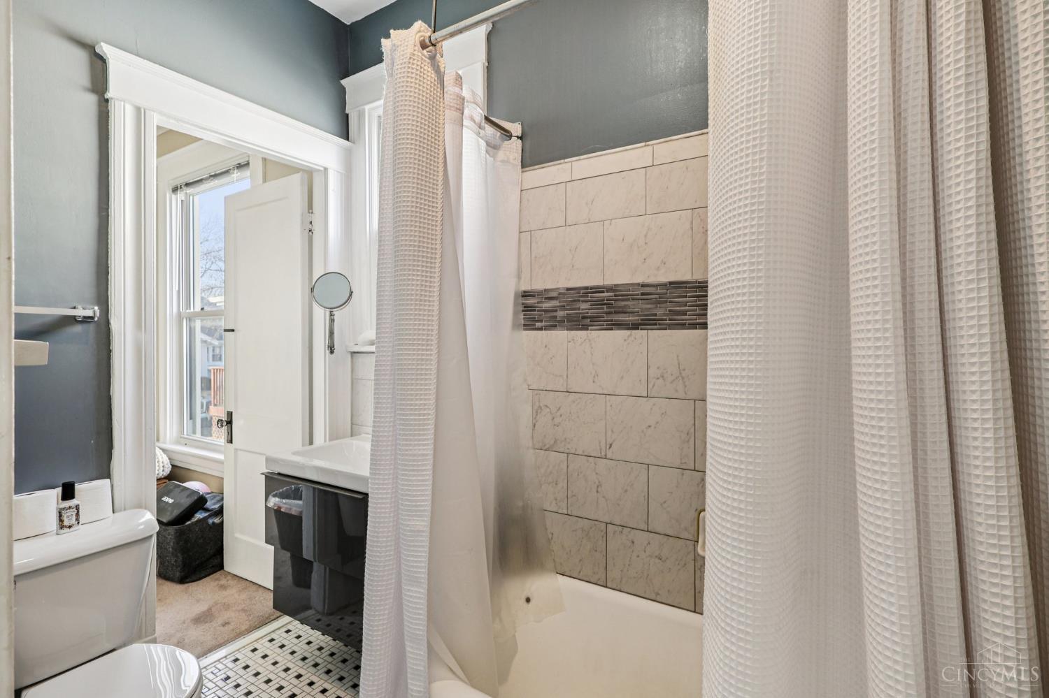 3744 Isabella Avenue