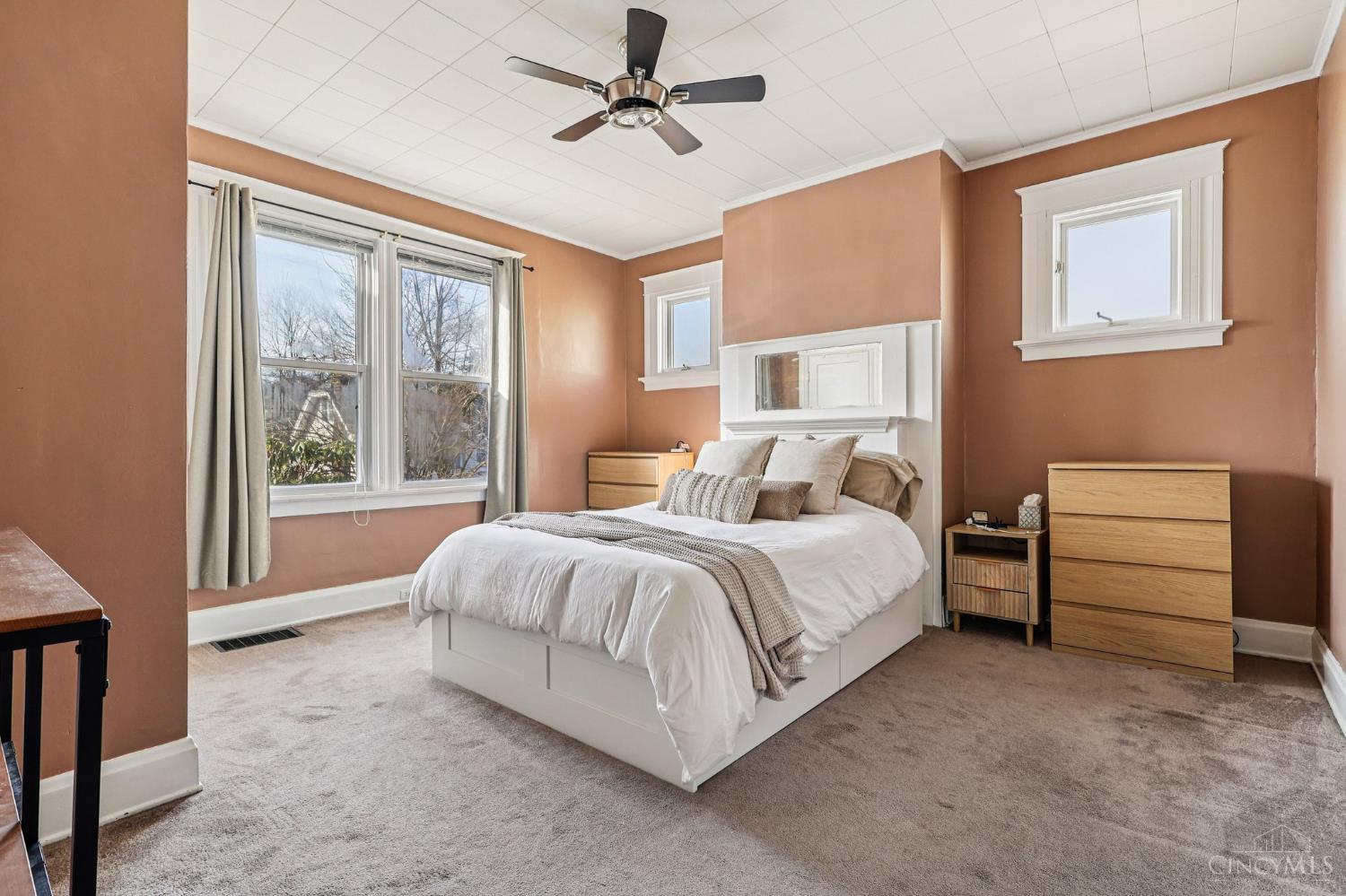 3744 Isabella Avenue