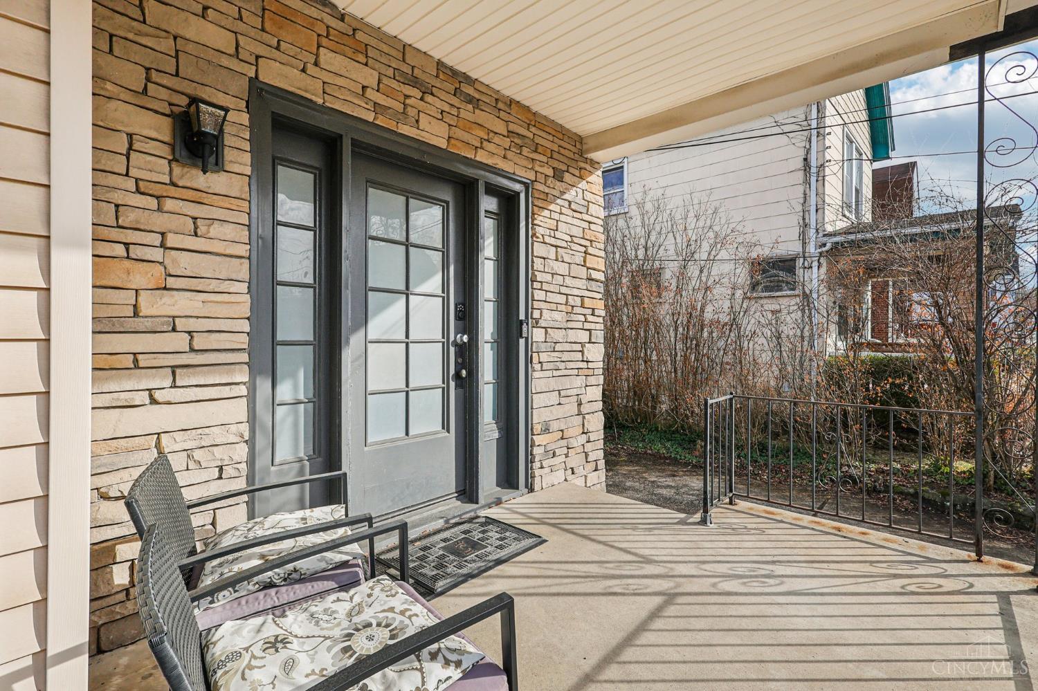 3744 Isabella Avenue