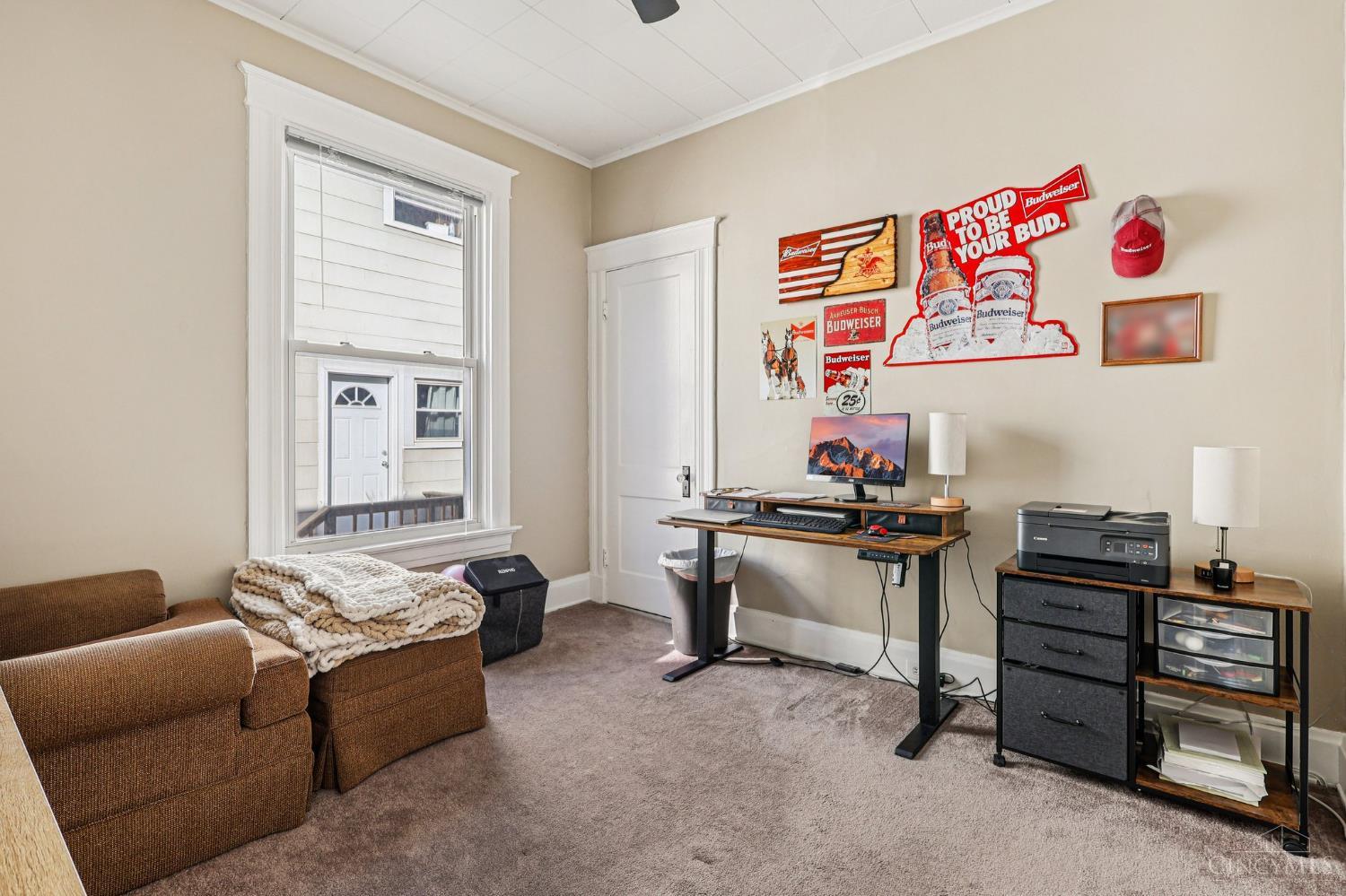 3744 Isabella Avenue