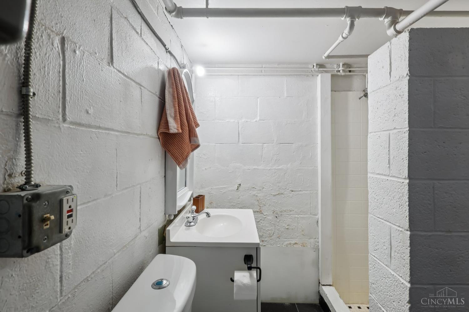 134 West Crest Drive