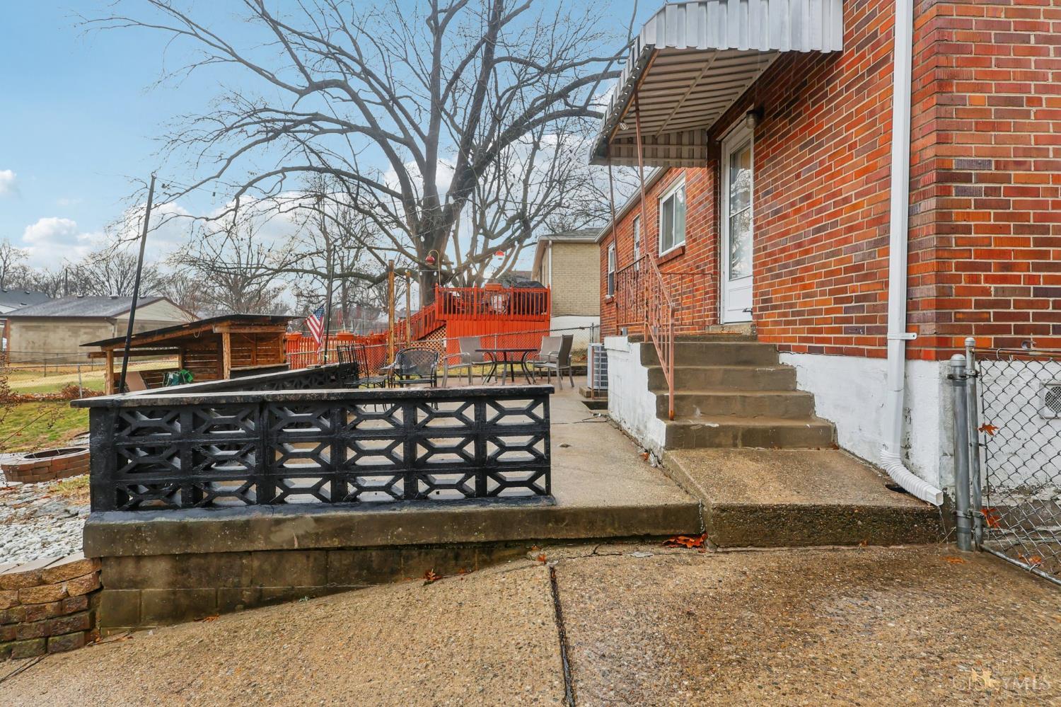 134 West Crest Drive