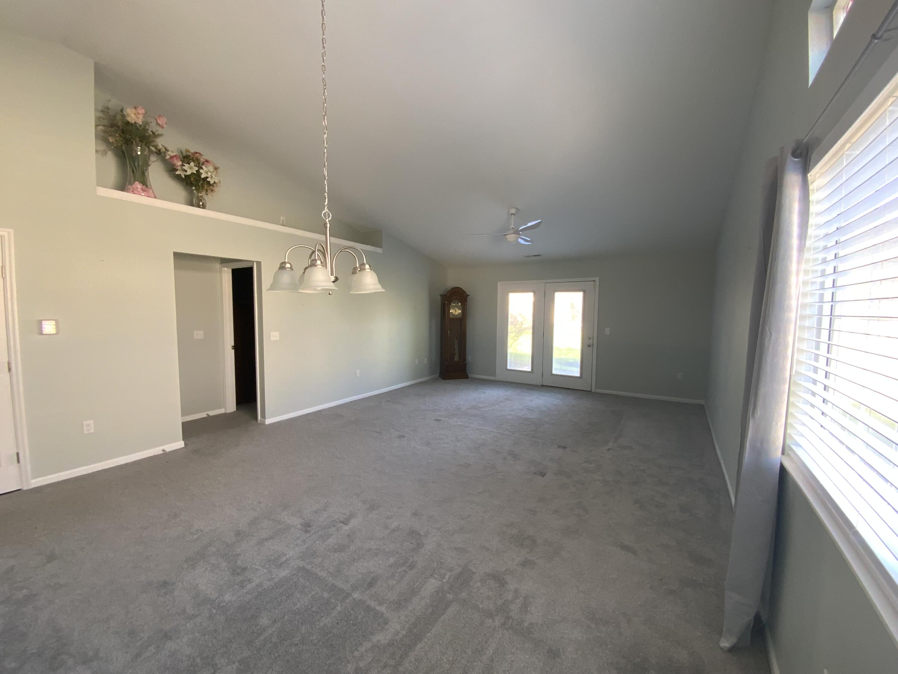 2372 Creedmore Court