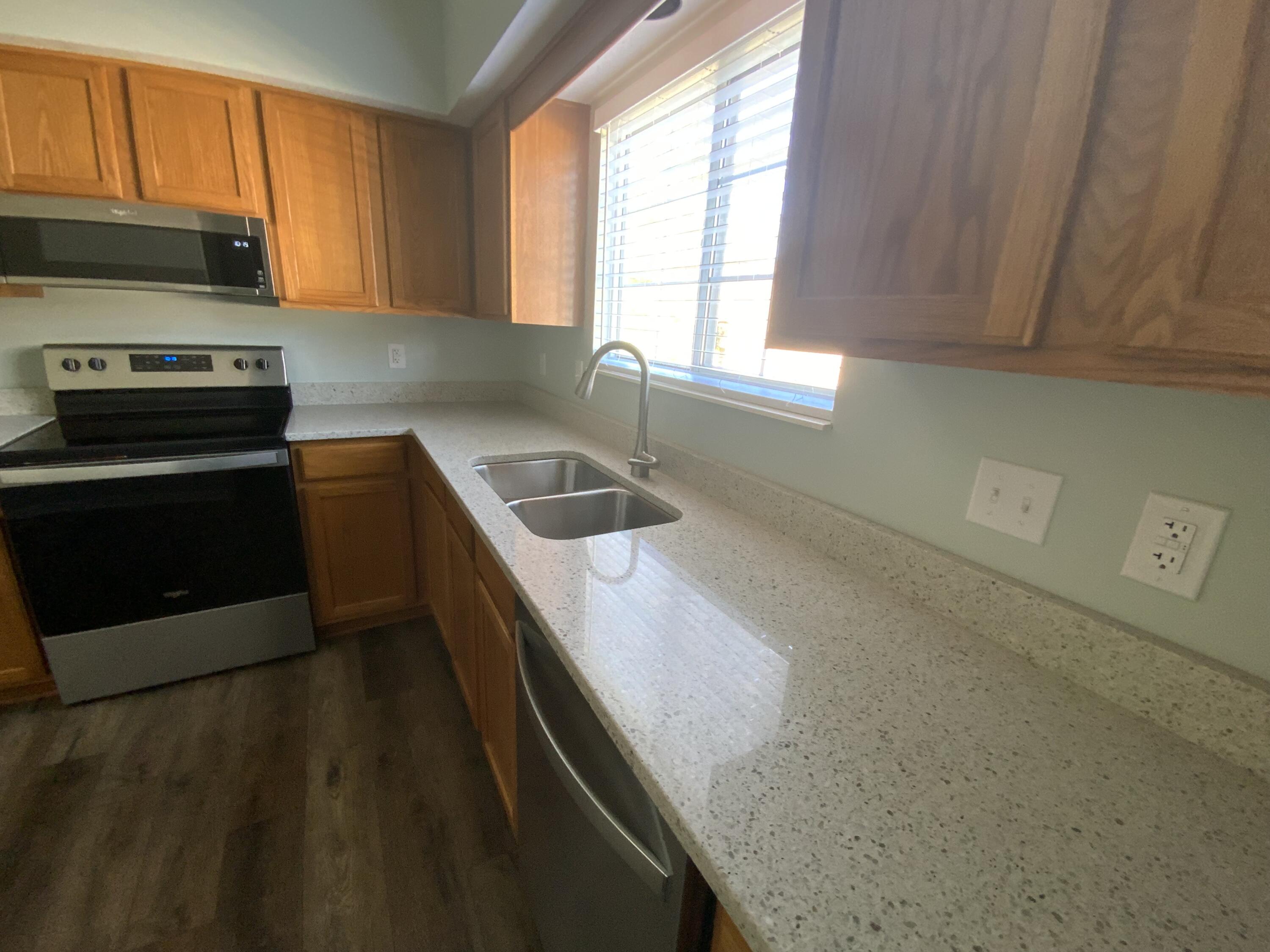 2372 Creedmore Court