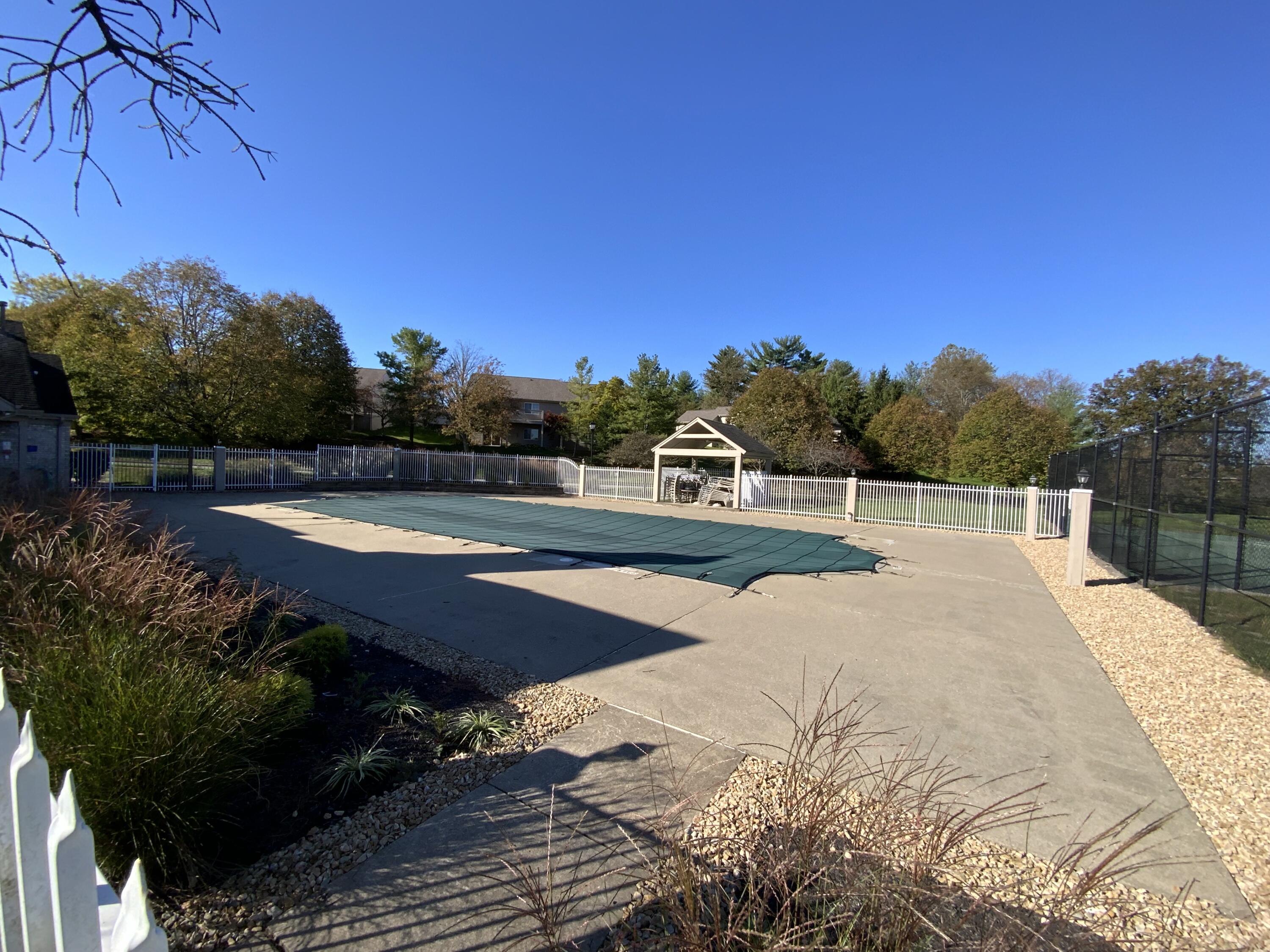 2372 Creedmore Court
