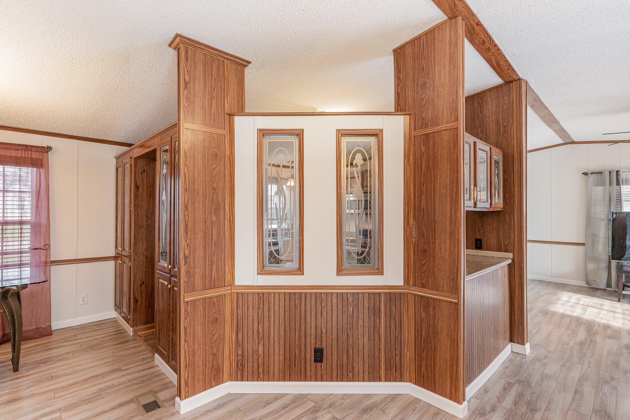 280 Eagle Ridge Drive
