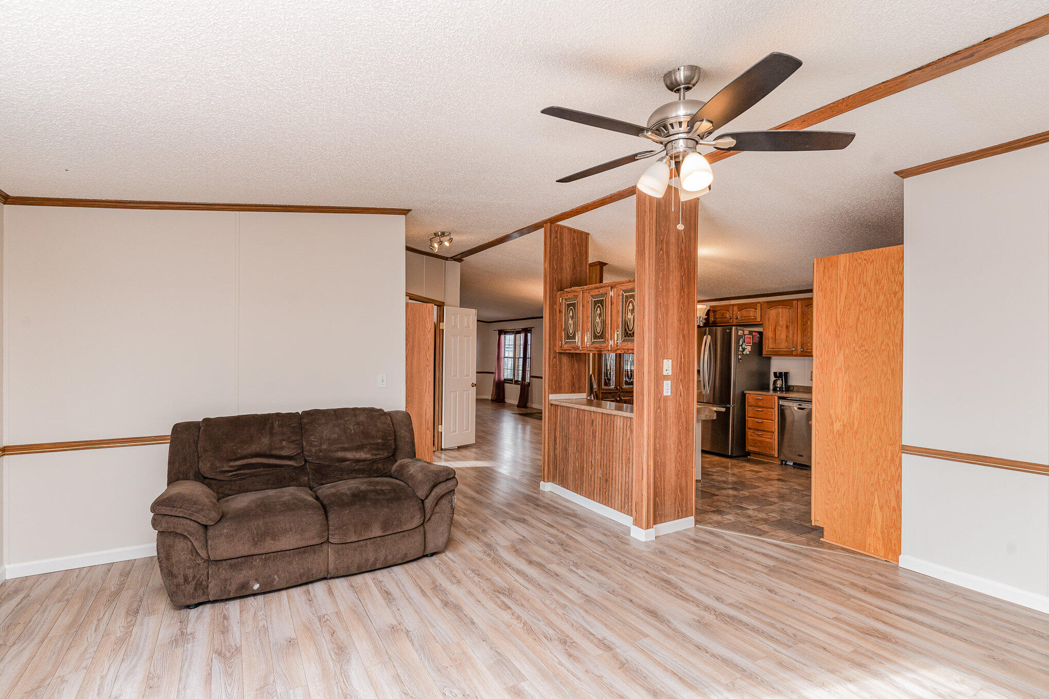 280 Eagle Ridge Drive